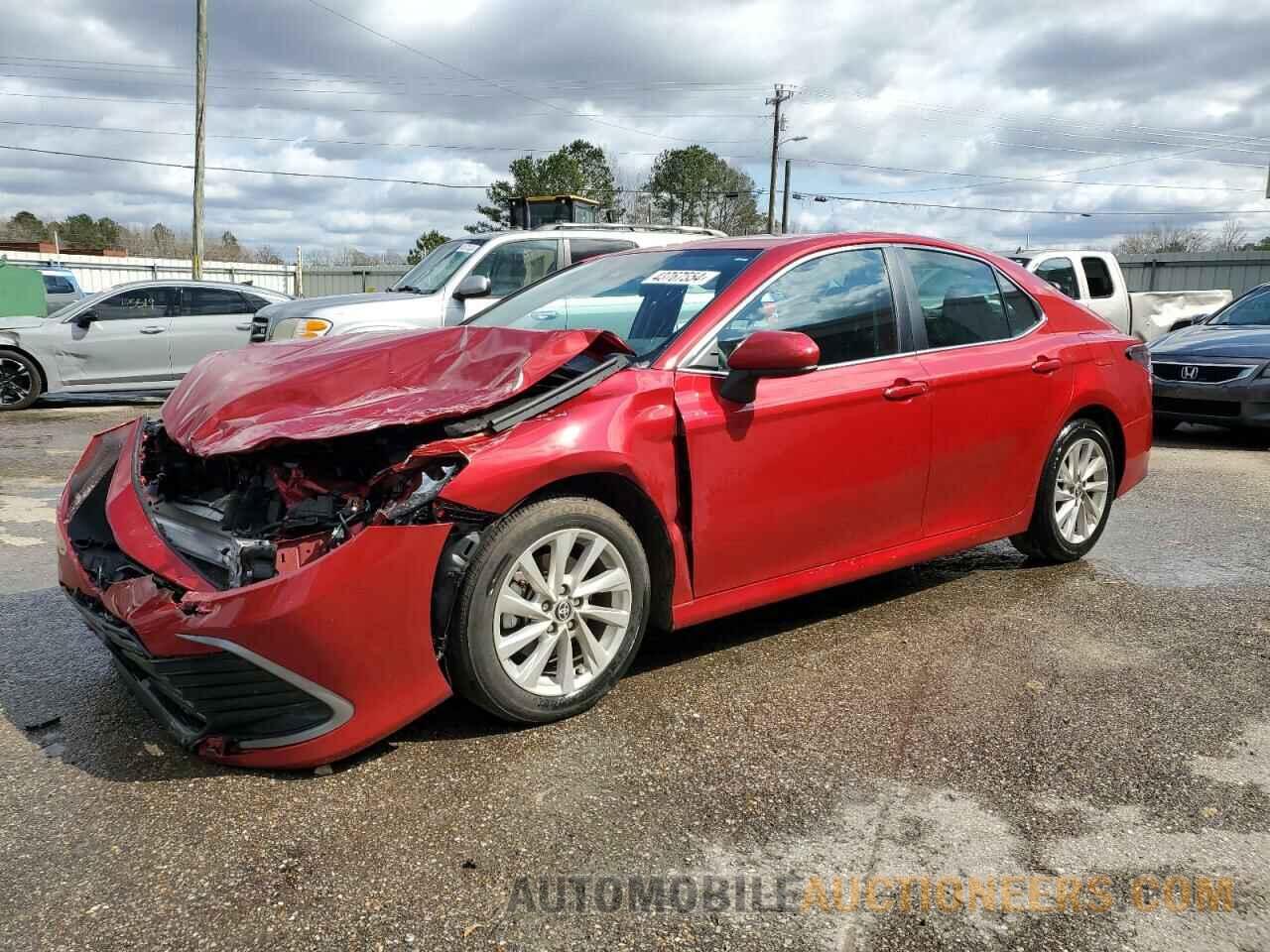 4T1C11AK6PU161631 TOYOTA CAMRY 2023