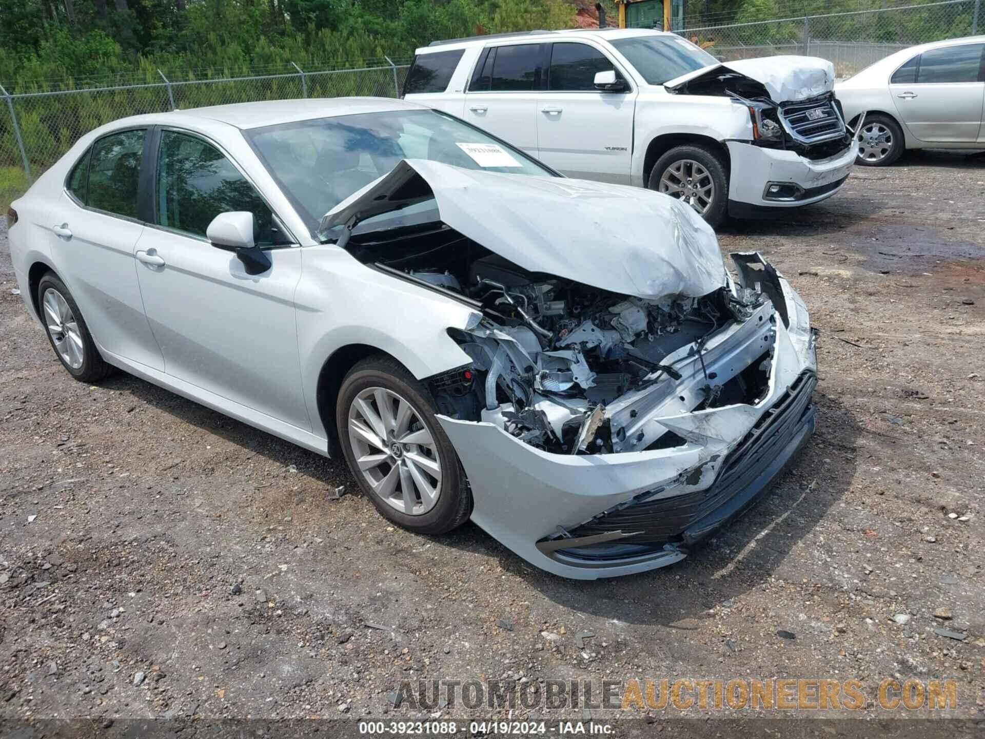 4T1C11AK6PU187159 TOYOTA CAMRY 2023