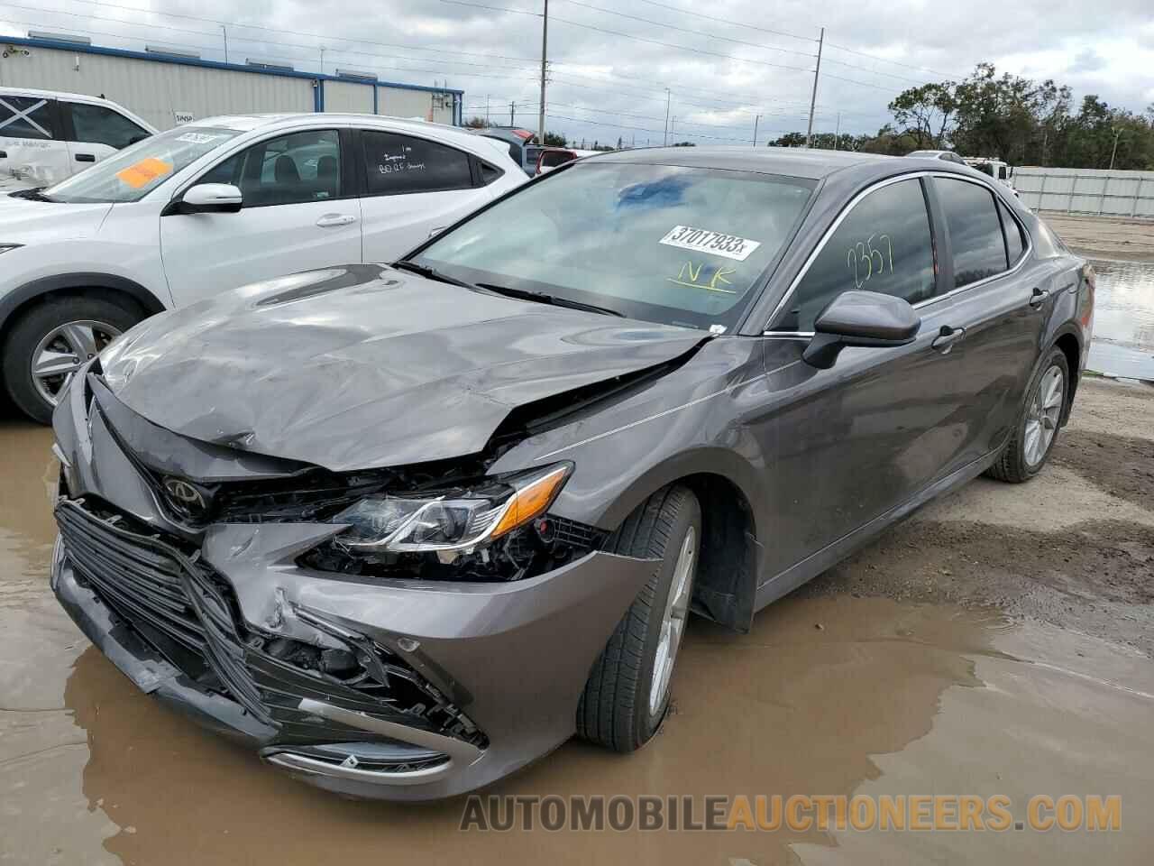 4T1C11AK6PU720451 TOYOTA CAMRY 2023