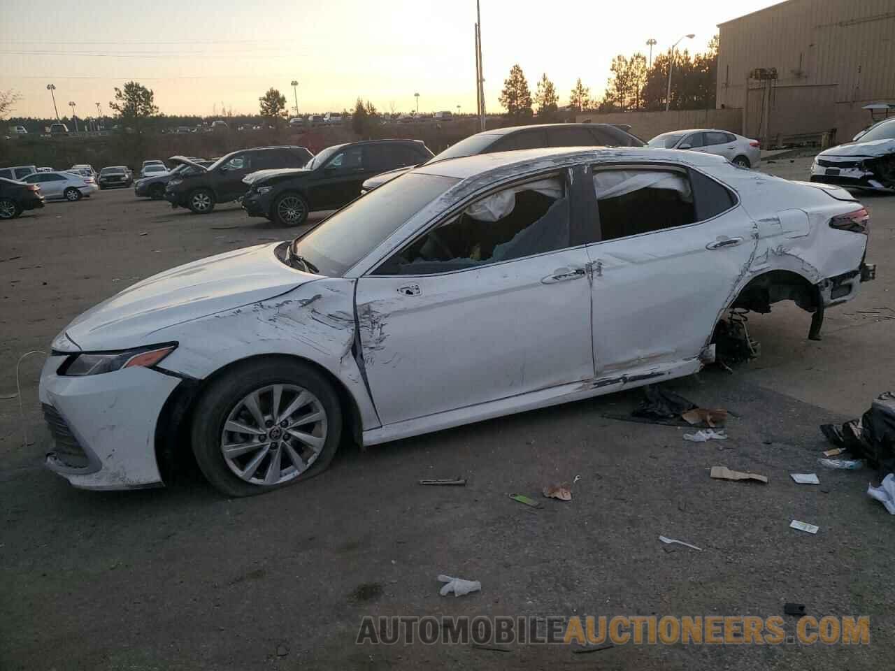 4T1C11AK6PU773697 TOYOTA CAMRY 2023