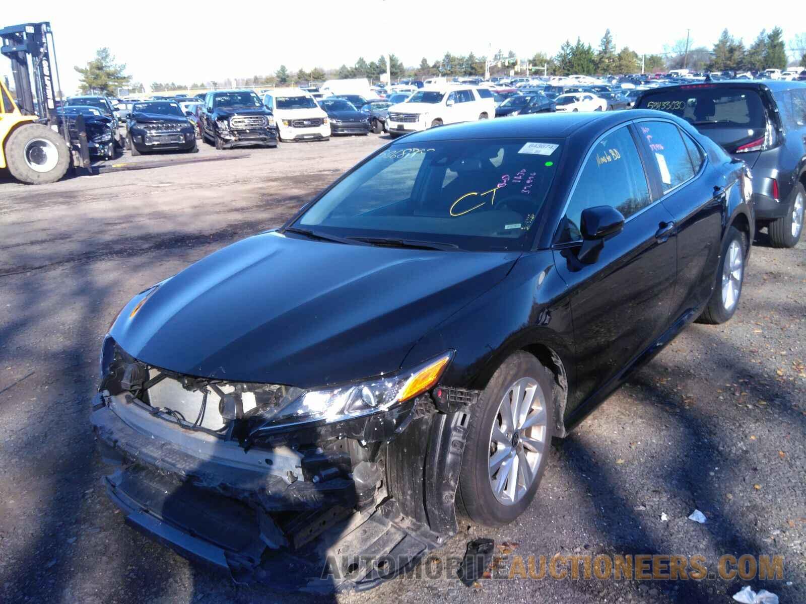 4T1C11AK6PU812806 Toyota Camry 2023