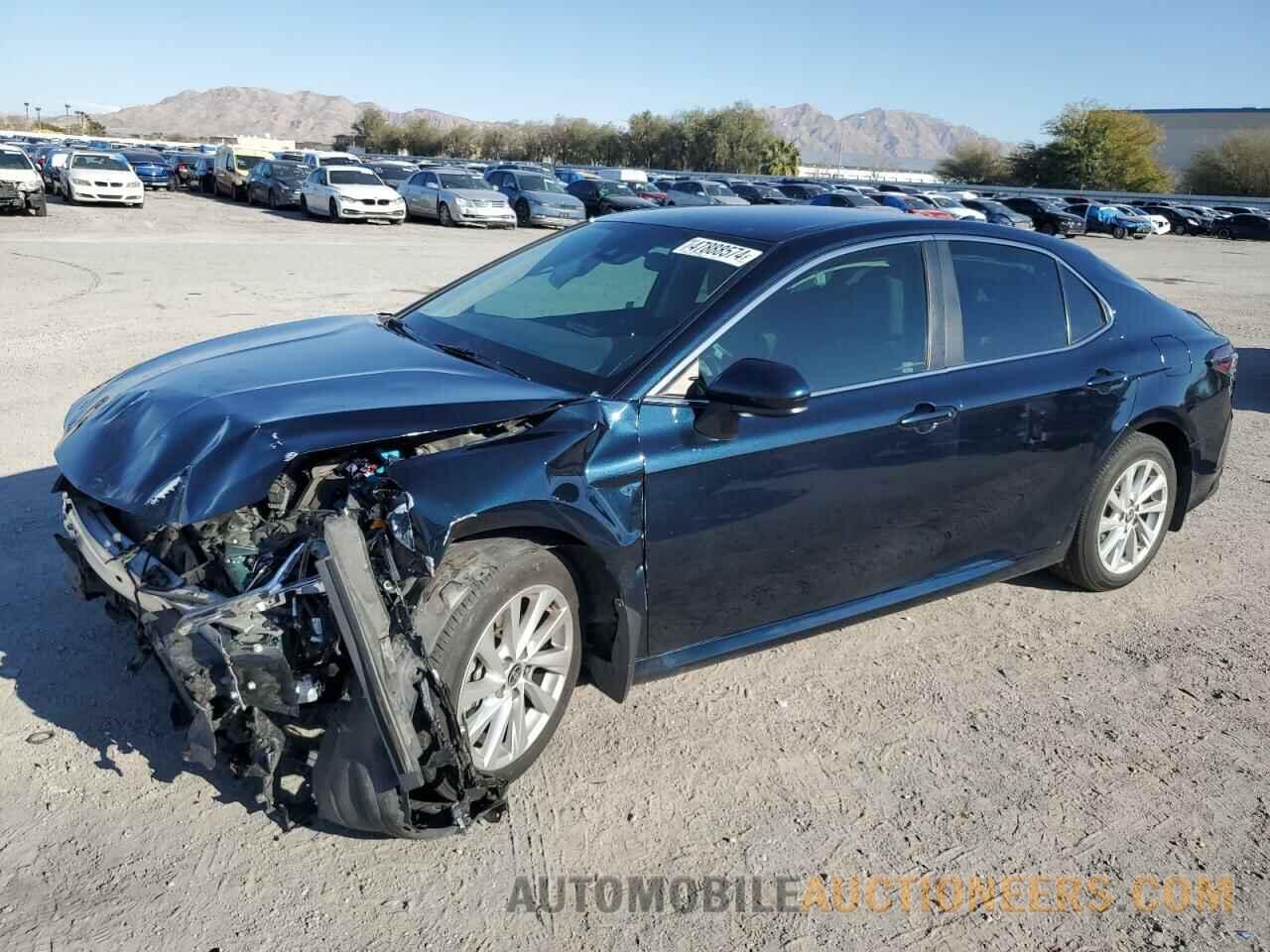 4T1C11AK7MU447435 TOYOTA CAMRY 2021