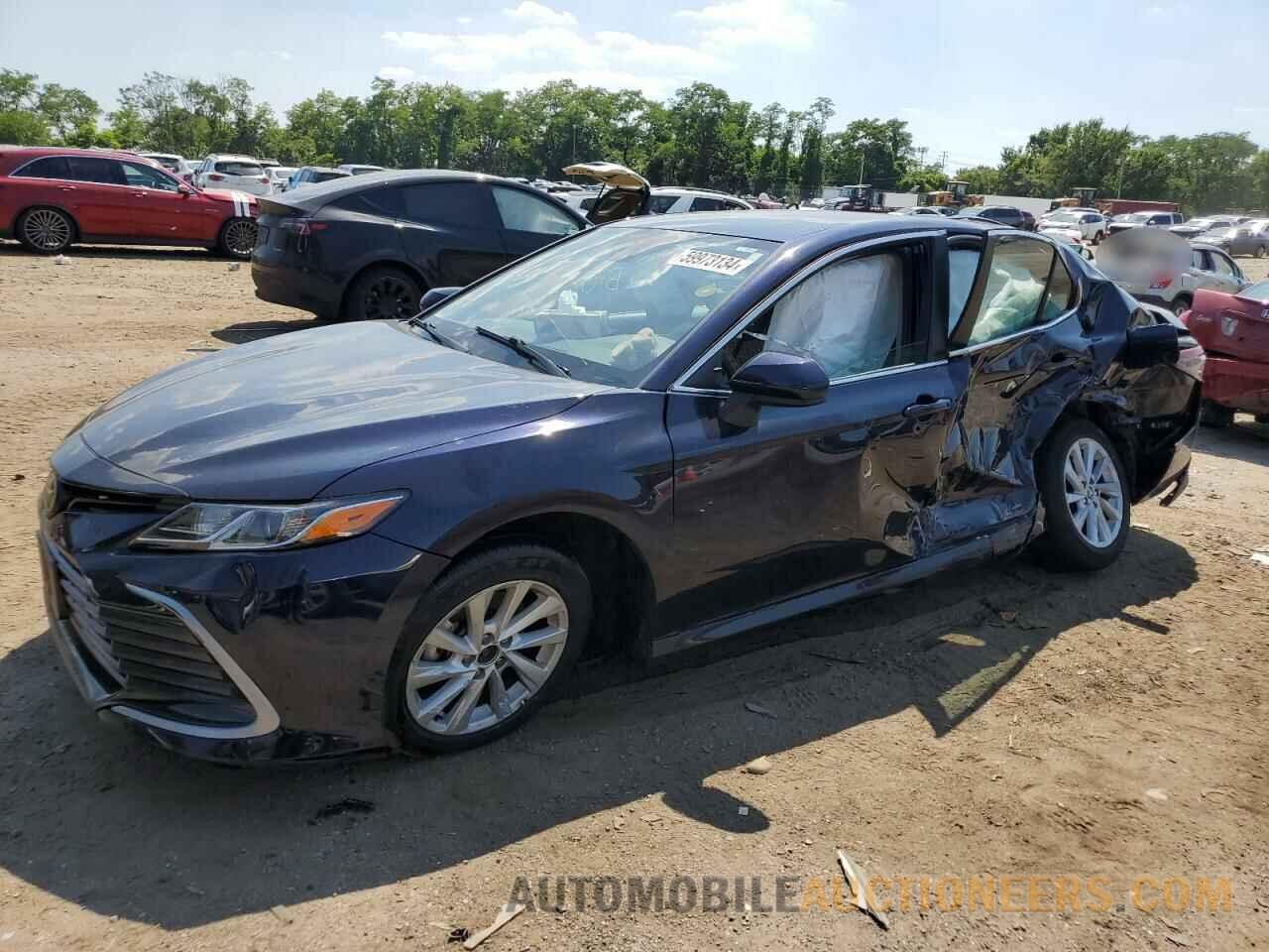 4T1C11AK7MU514518 TOYOTA CAMRY 2021