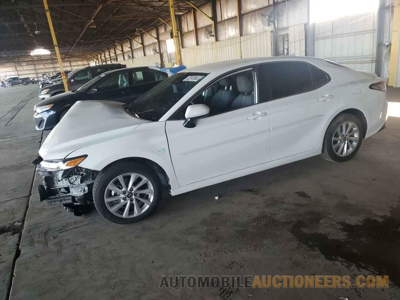 4T1C11AK7MU525969 TOYOTA CAMRY 2021