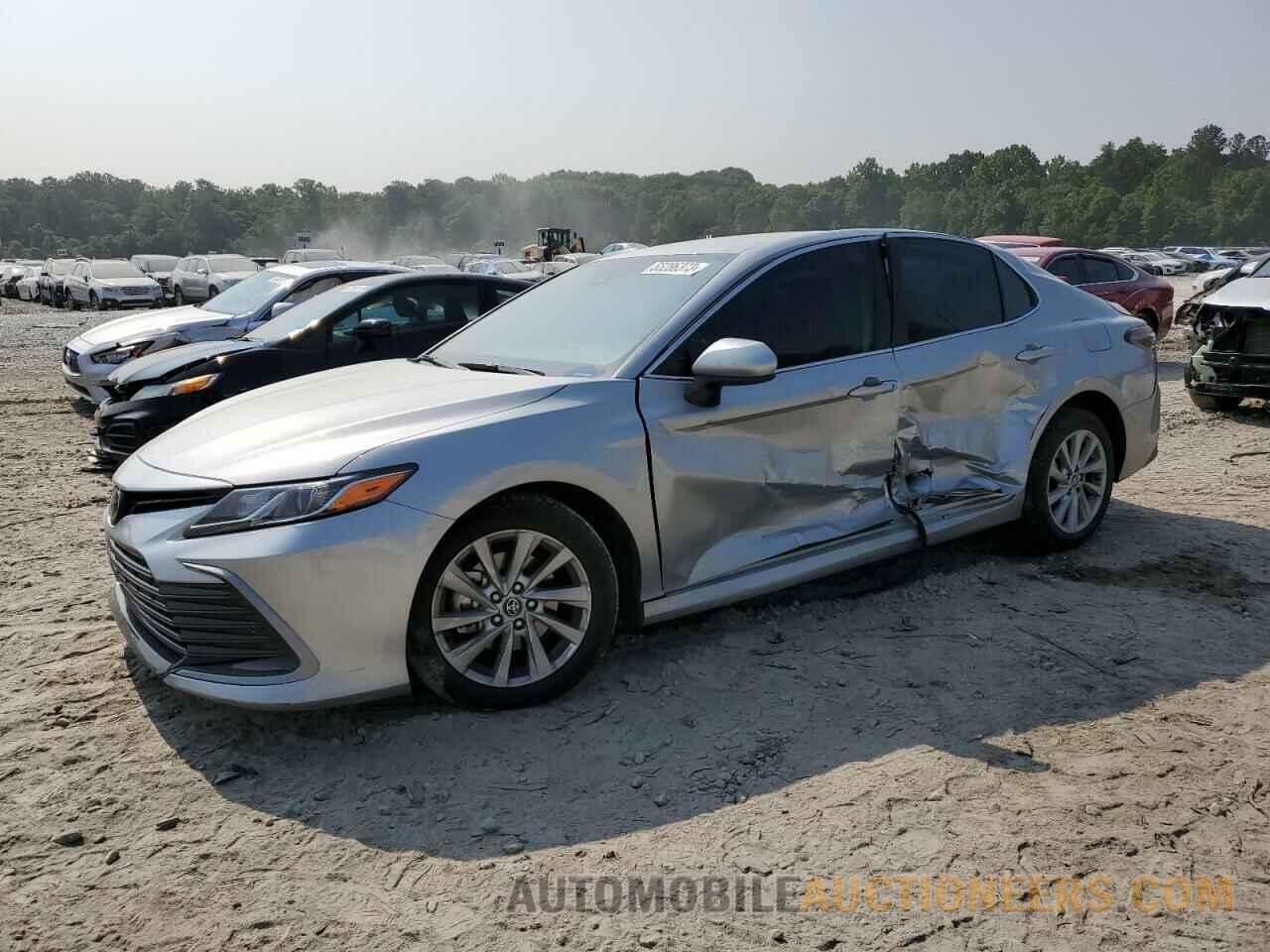 4T1C11AK7MU599716 TOYOTA CAMRY 2021