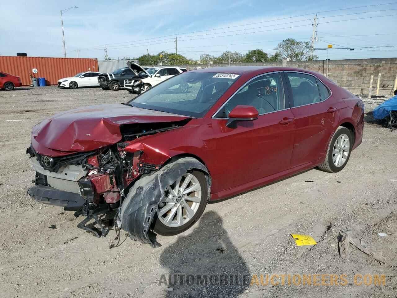 4T1C11AK7MU607023 TOYOTA CAMRY 2021