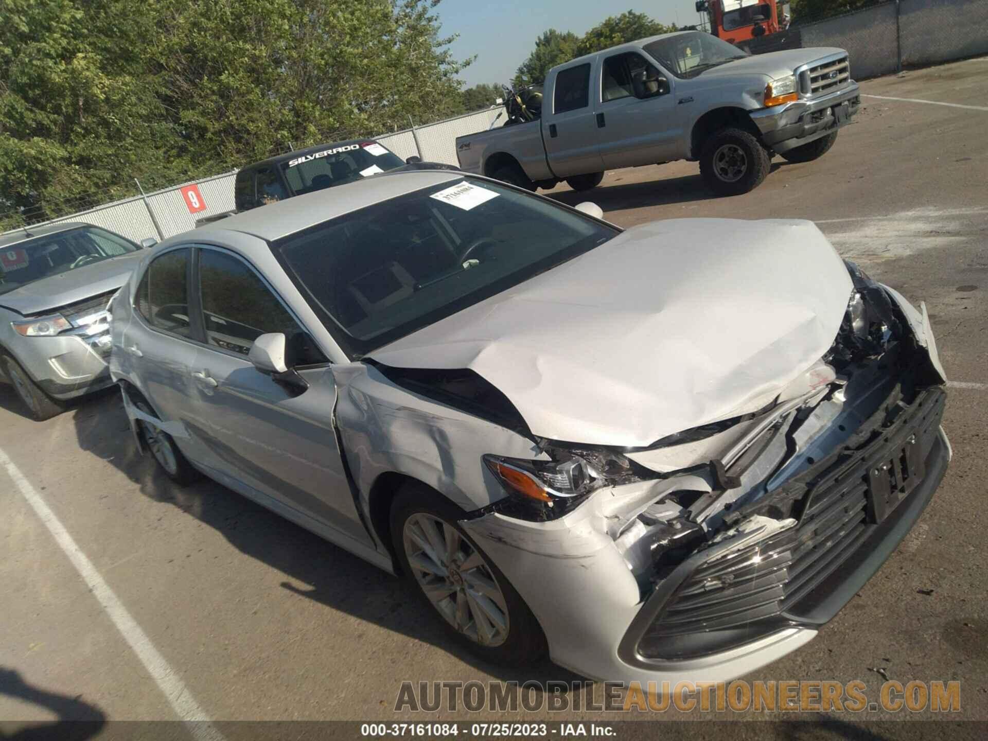 4T1C11AK7NU025134 TOYOTA CAMRY 2022