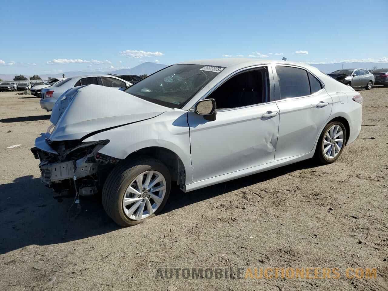 4T1C11AK7NU072471 TOYOTA CAMRY 2022