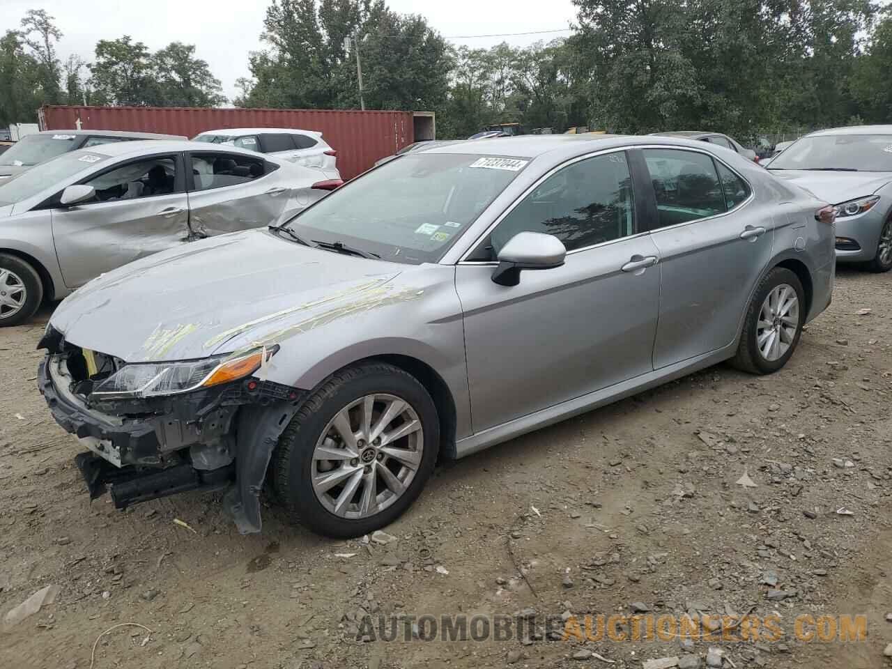 4T1C11AK7NU690700 TOYOTA CAMRY 2022