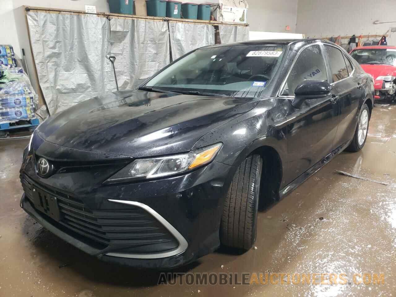 4T1C11AK7NU697971 TOYOTA CAMRY 2022