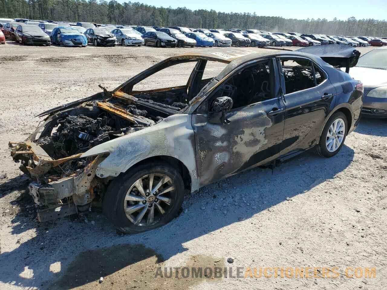 4T1C11AK7PU129822 TOYOTA CAMRY 2023