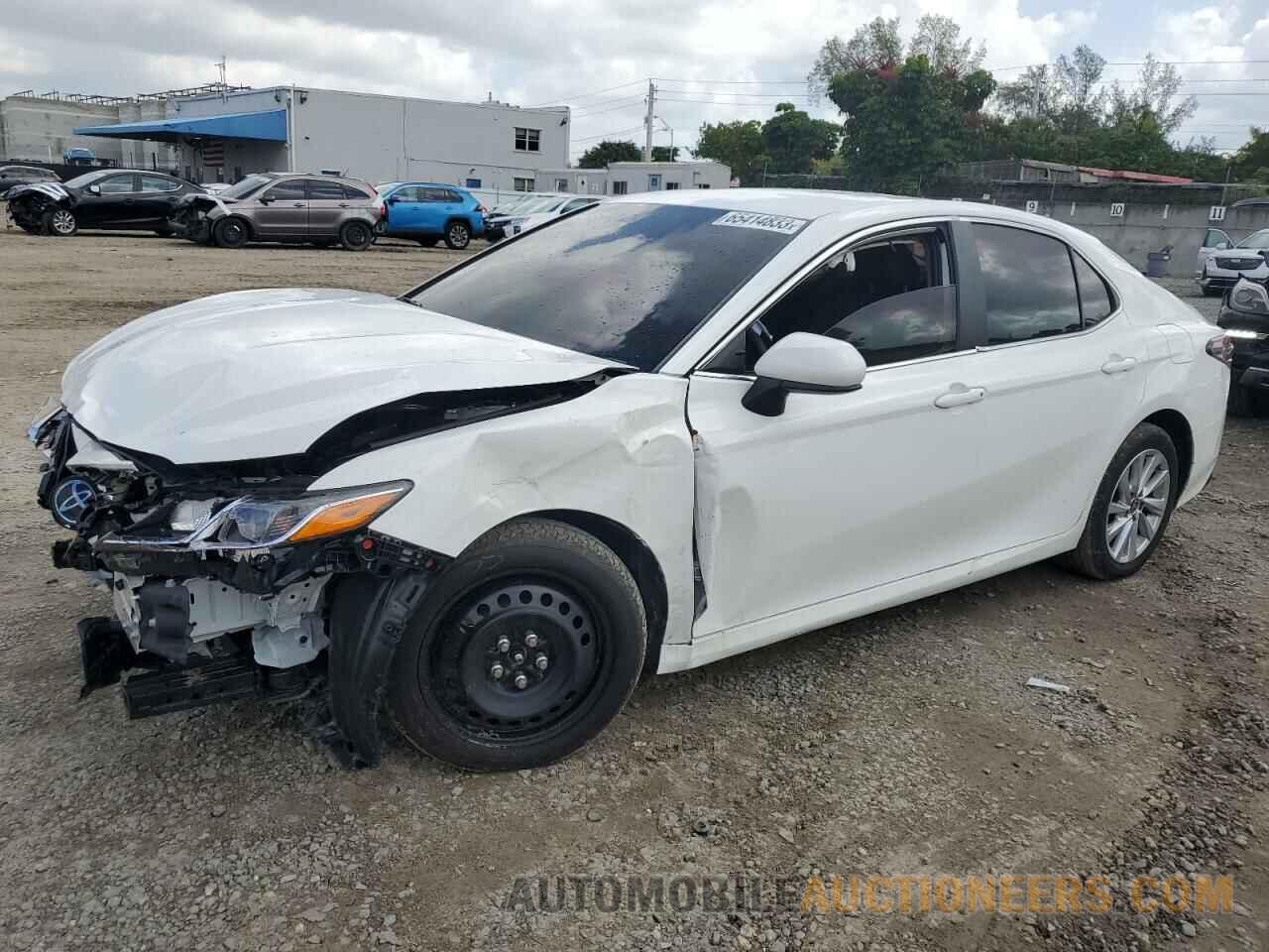 4T1C11AK7PU163193 TOYOTA CAMRY 2023