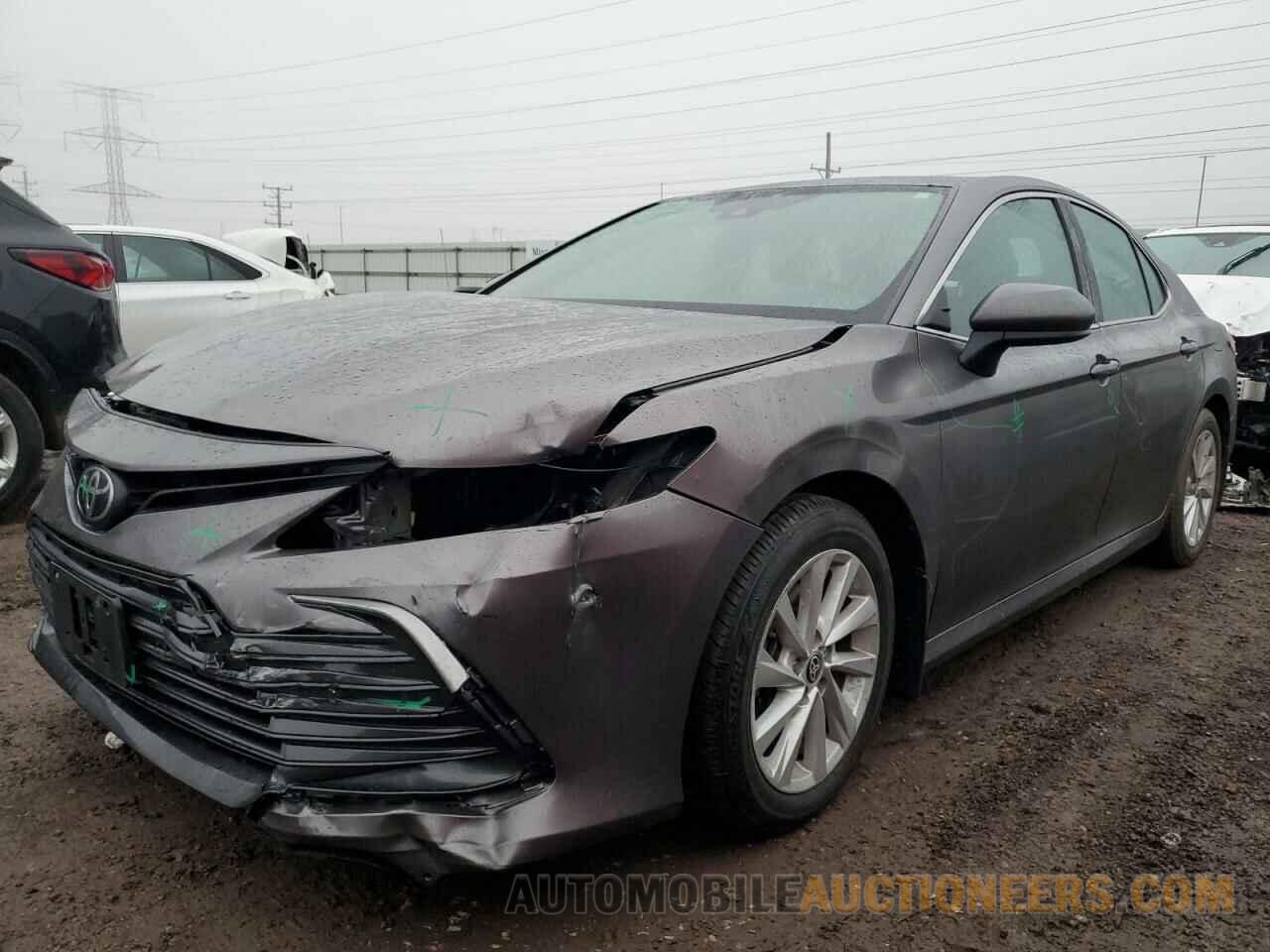 4T1C11AK7PU186571 TOYOTA CAMRY 2023