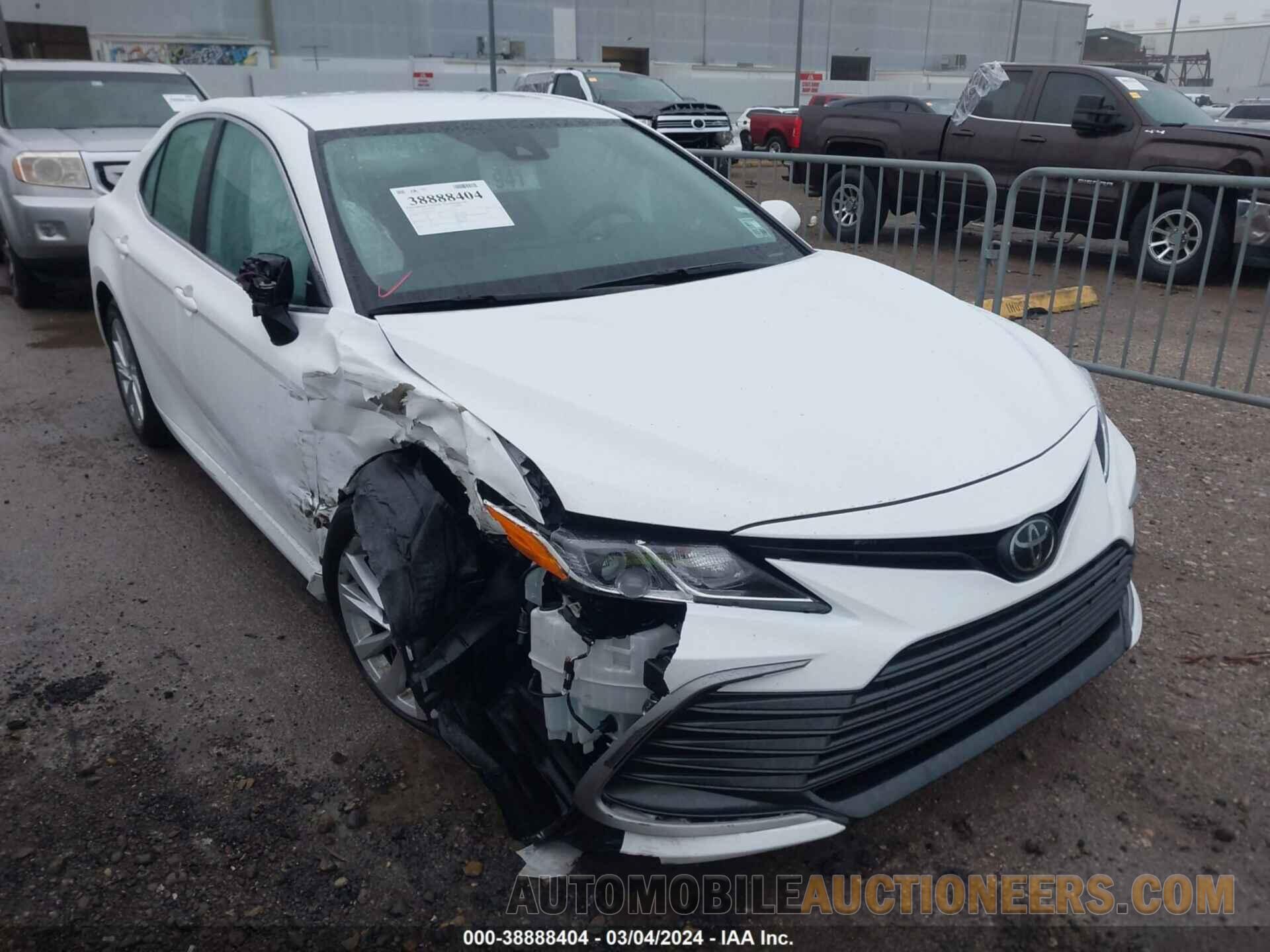 4T1C11AK7PU811759 TOYOTA CAMRY 2023