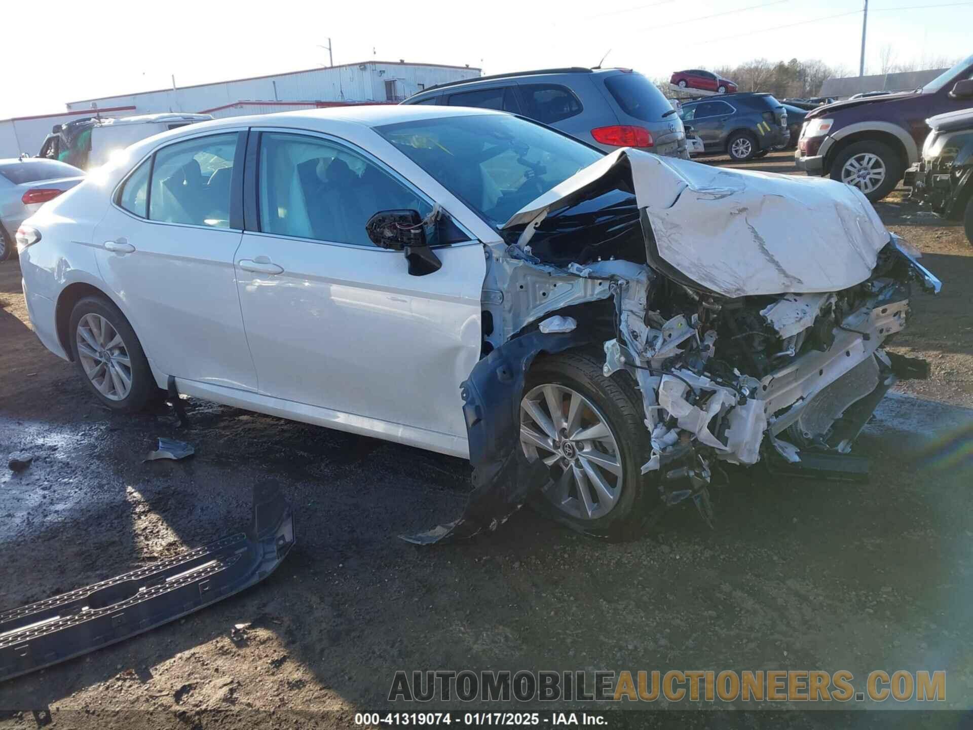 4T1C11AK7PU821448 TOYOTA CAMRY 2023