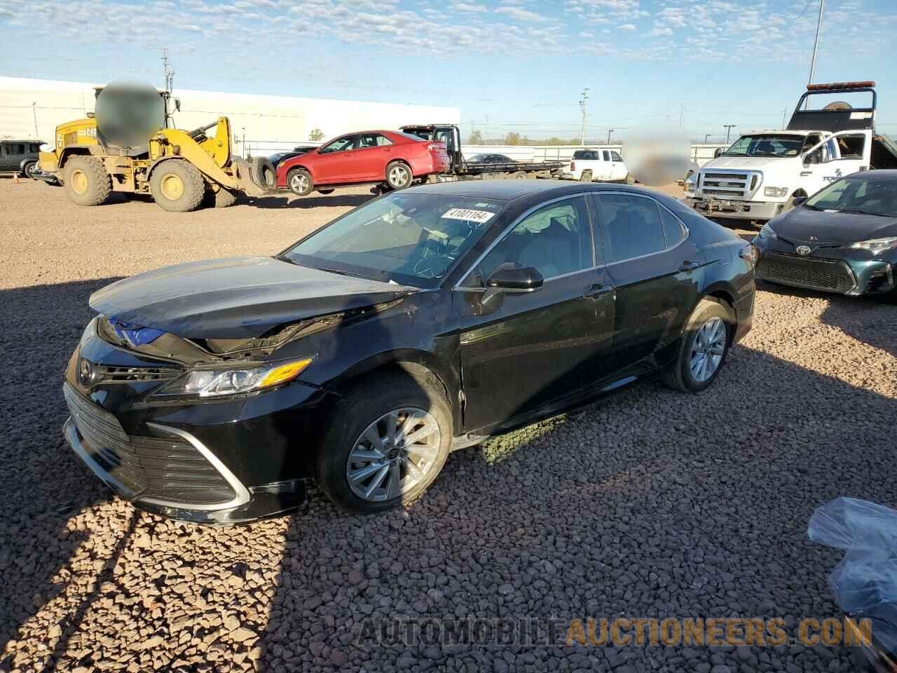 4T1C11AK7RU189389 TOYOTA CAMRY 2024