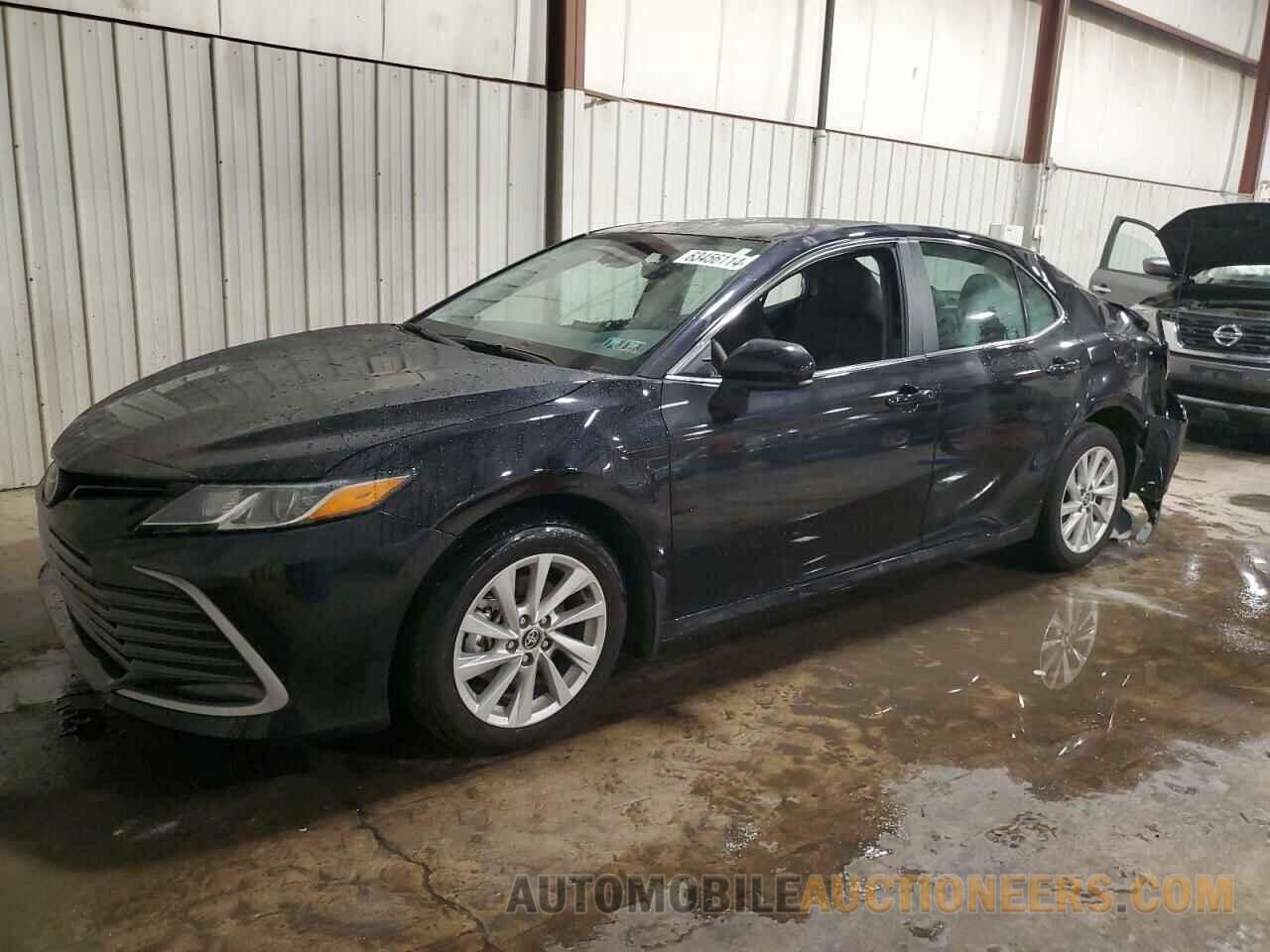 4T1C11AK7RU844196 TOYOTA CAMRY 2024