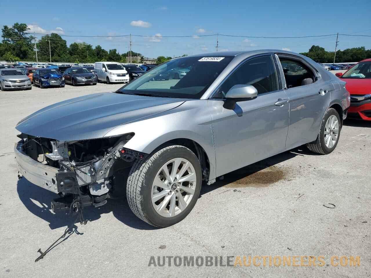 4T1C11AK7RU857370 TOYOTA CAMRY 2024