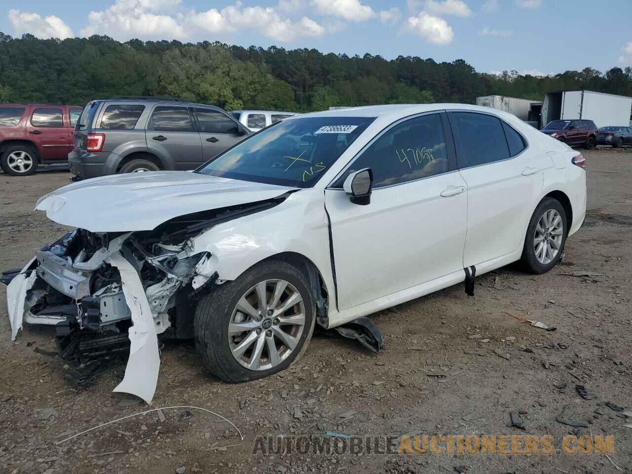 4T1C11AK8LU368421 TOYOTA CAMRY 2020