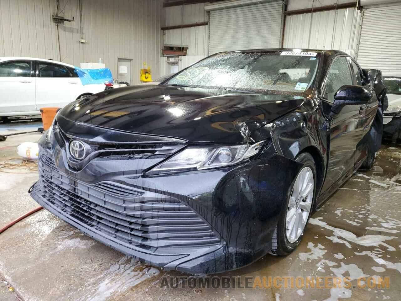 4T1C11AK8LU918569 TOYOTA CAMRY 2020