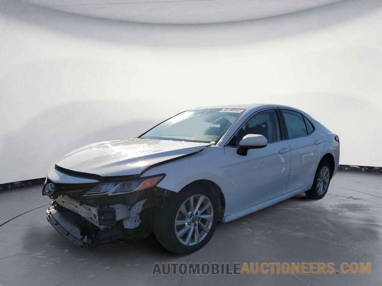 4T1C11AK8MU439683 TOYOTA CAMRY 2021