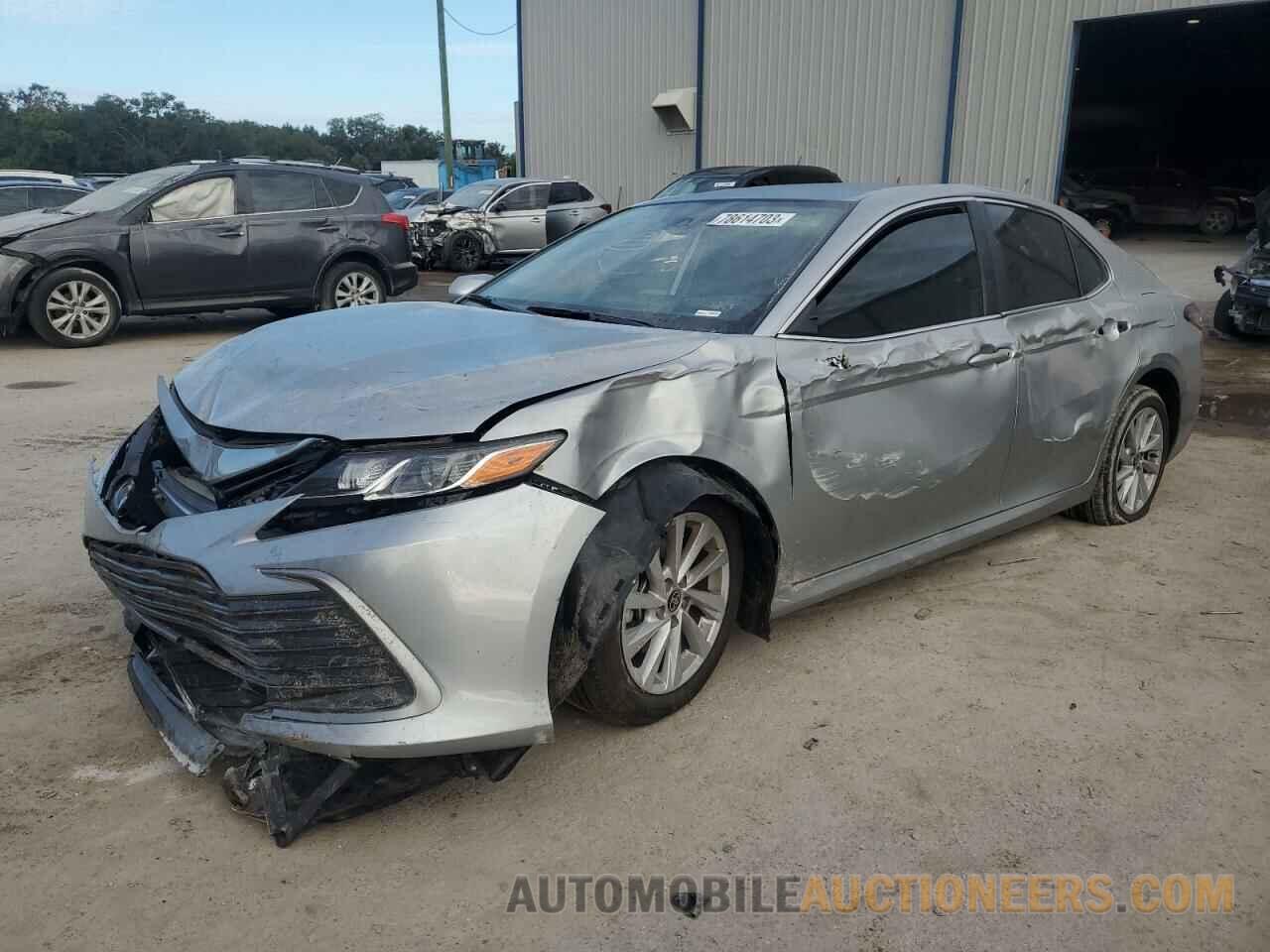 4T1C11AK8MU496224 TOYOTA CAMRY 2021