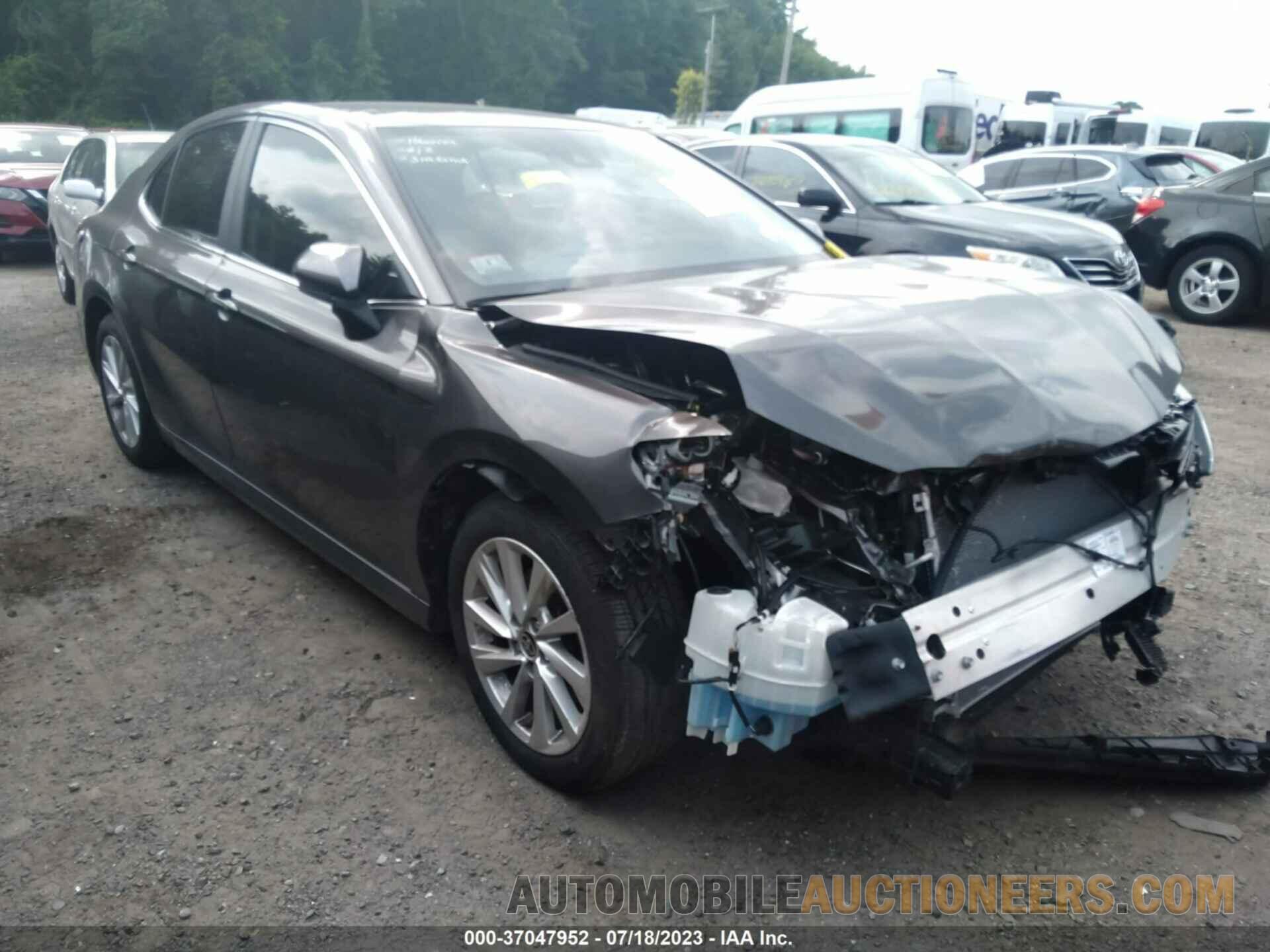 4T1C11AK8MU554526 TOYOTA CAMRY 2021