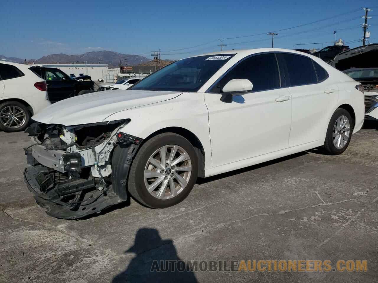 4T1C11AK8MU568751 TOYOTA CAMRY 2021