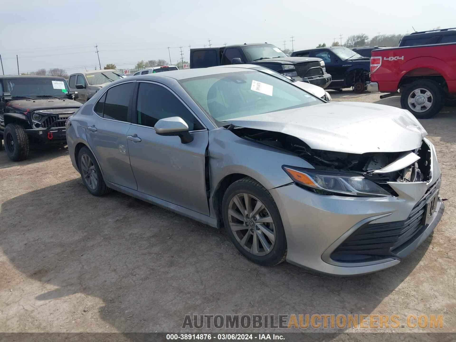 4T1C11AK8MU578714 TOYOTA CAMRY 2021