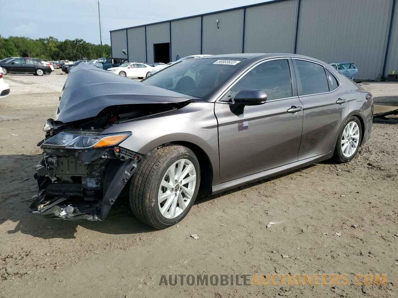 4T1C11AK8MU591267 TOYOTA CAMRY 2021