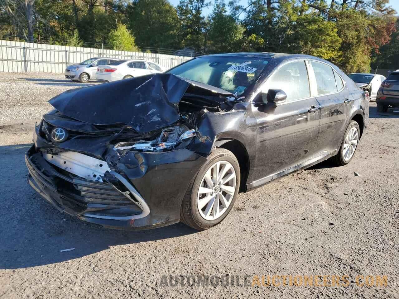 4T1C11AK8NU010903 TOYOTA CAMRY 2022