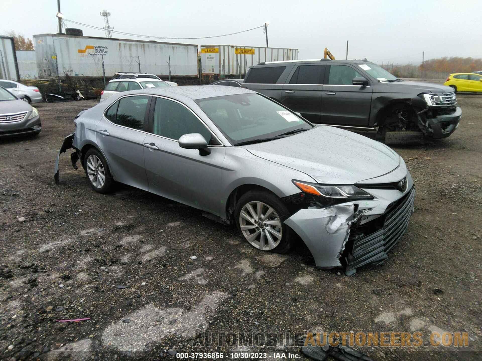 4T1C11AK8NU663344 TOYOTA CAMRY 2022