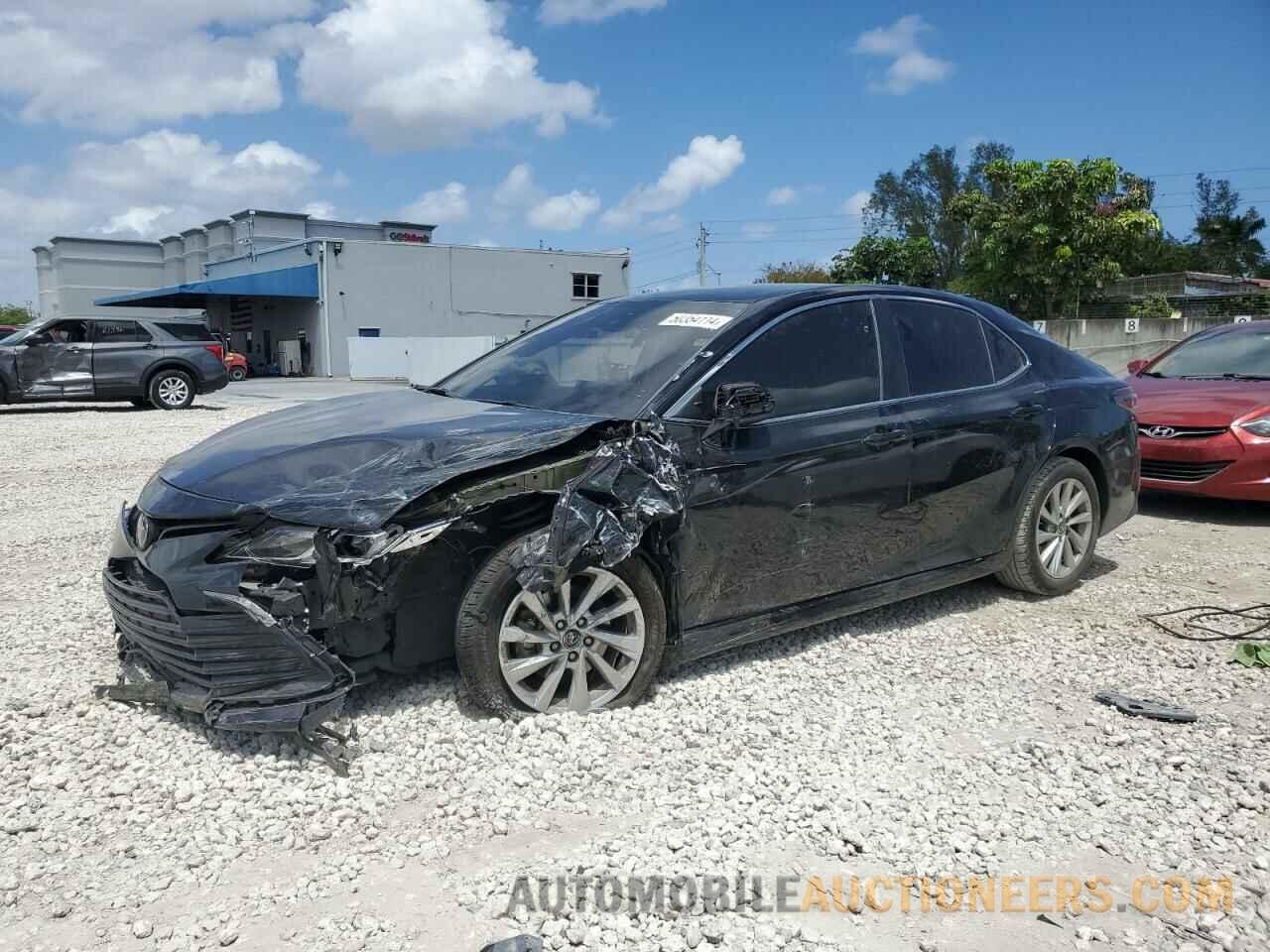 4T1C11AK8NU681052 TOYOTA CAMRY 2022