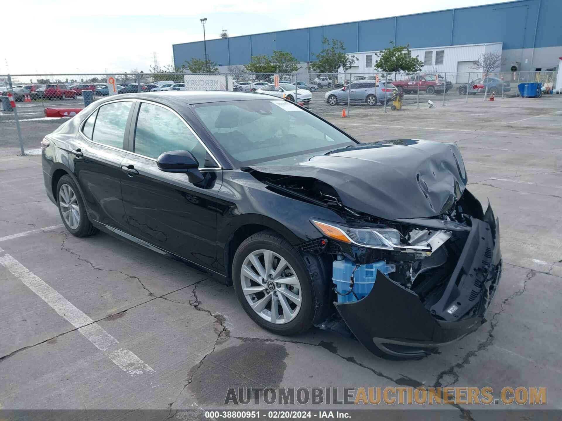 4T1C11AK8PU079819 TOYOTA CAMRY 2023