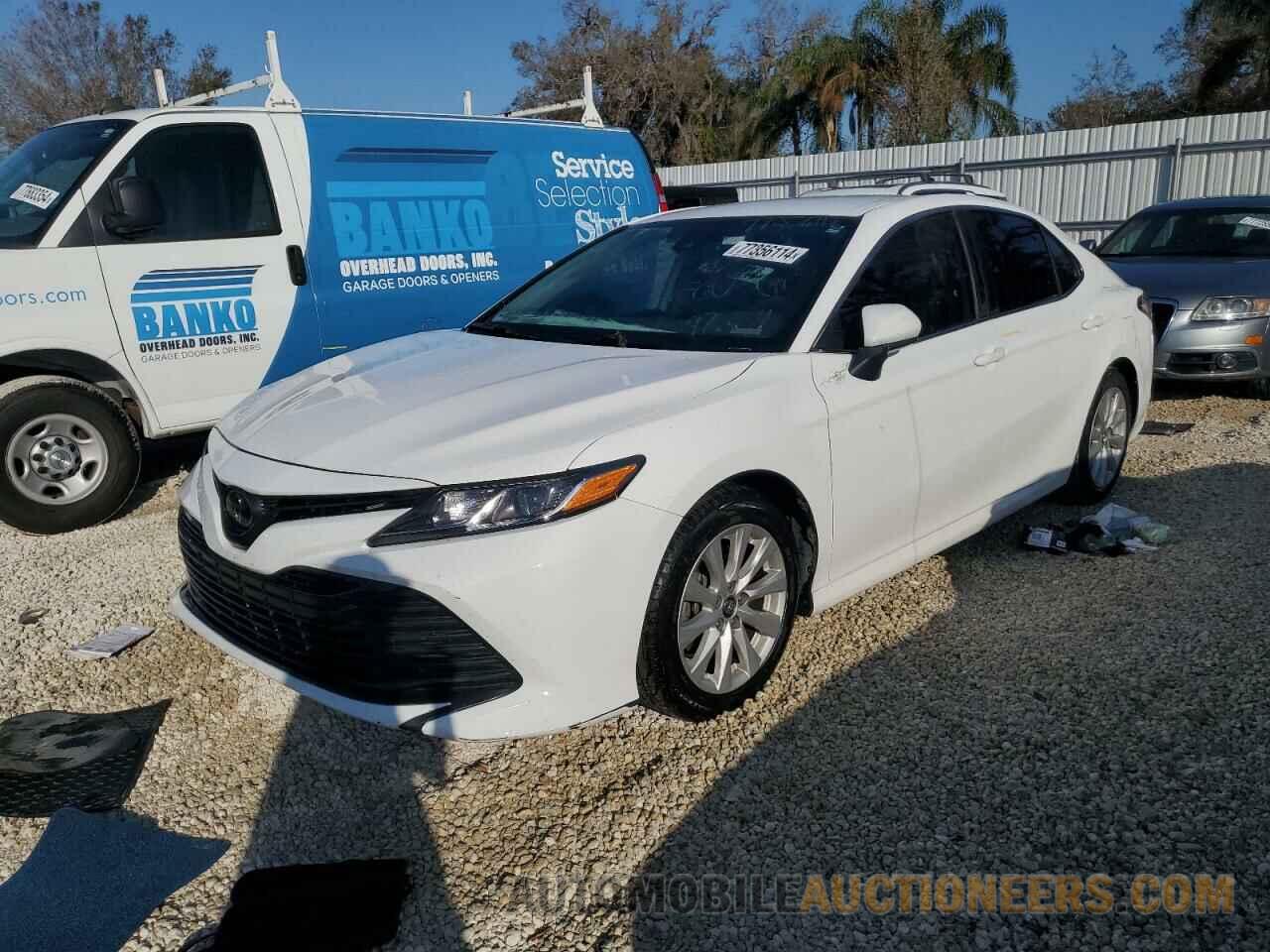 4T1C11AK9LU915681 TOYOTA CAMRY 2020