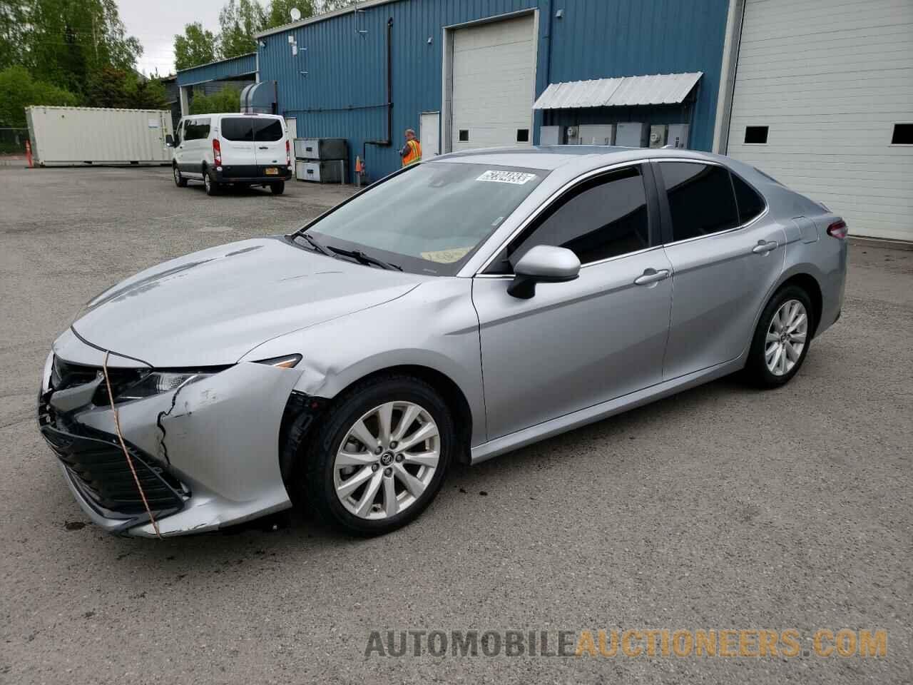 4T1C11AK9LU916541 TOYOTA CAMRY 2020