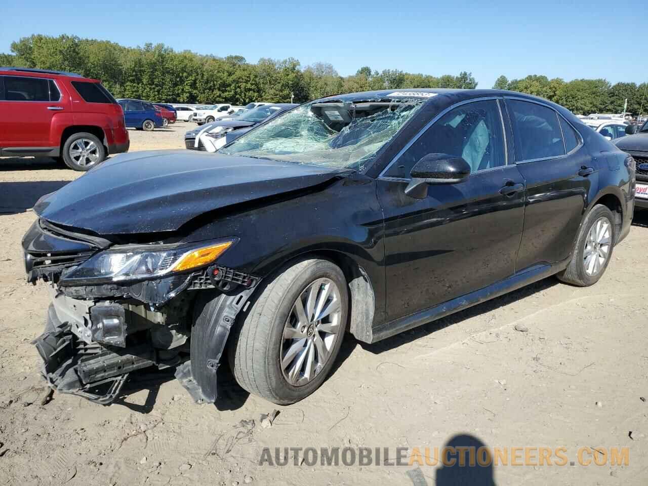 4T1C11AK9MU416011 TOYOTA CAMRY 2021