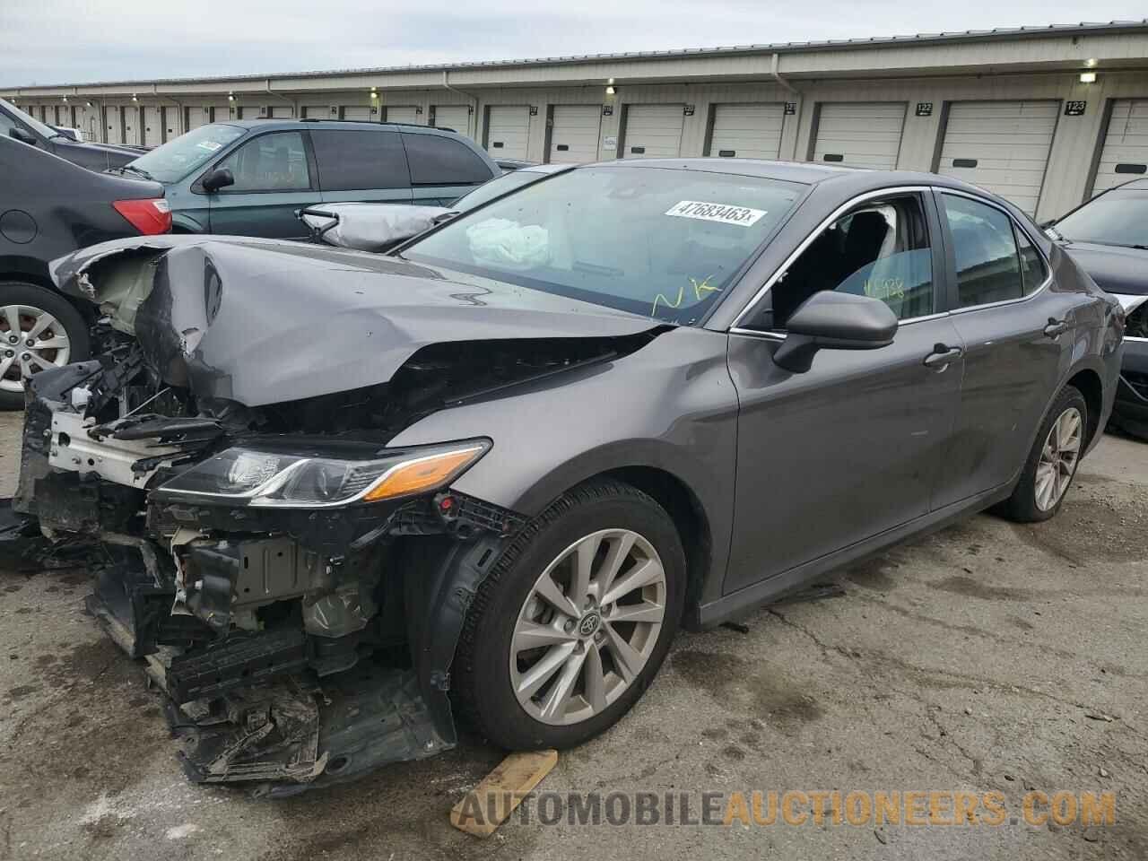 4T1C11AK9MU438168 TOYOTA CAMRY 2021