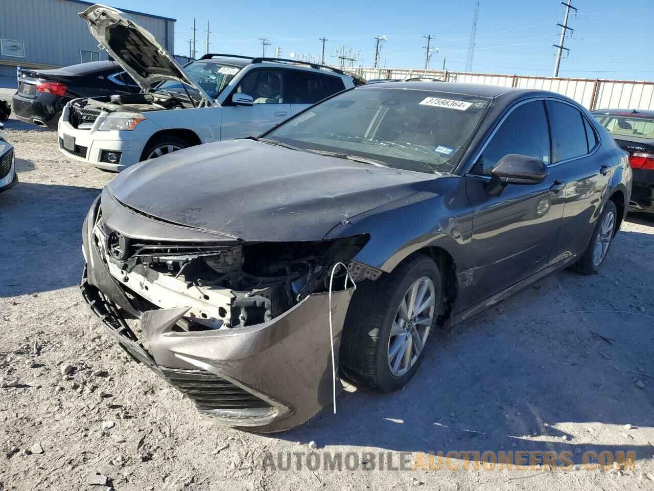 4T1C11AK9MU439157 TOYOTA CAMRY 2021