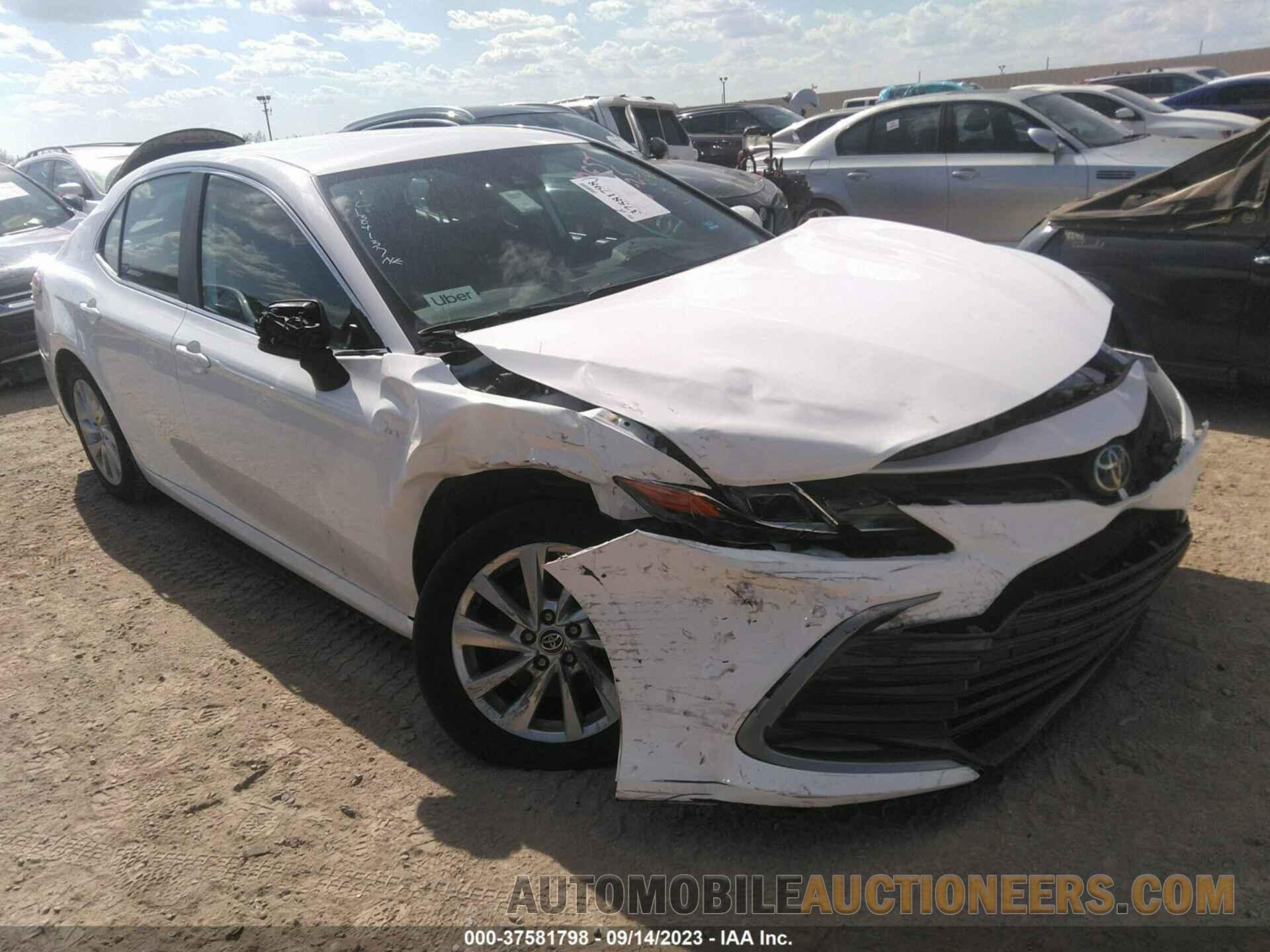 4T1C11AK9MU440079 TOYOTA CAMRY 2021