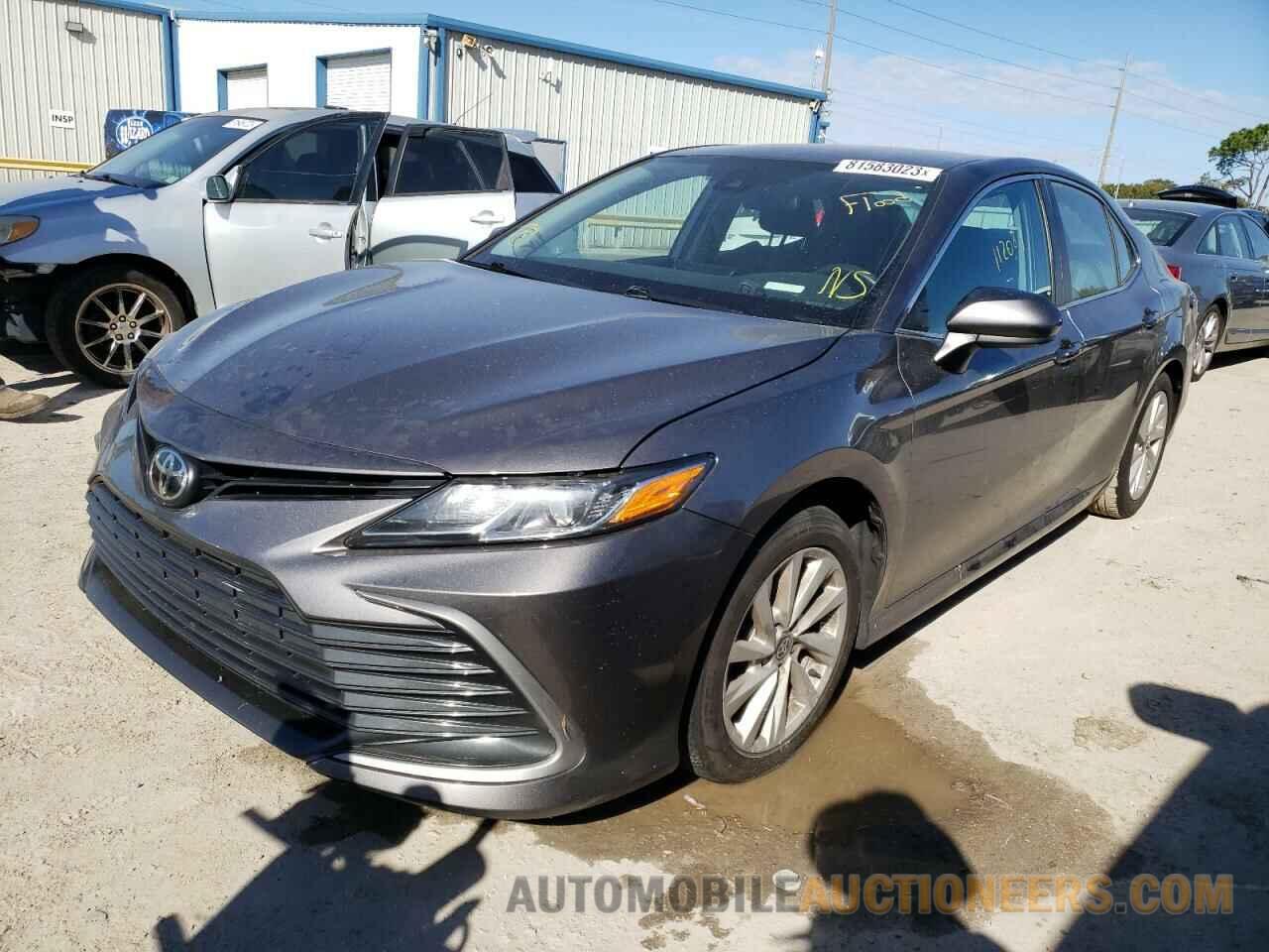 4T1C11AK9MU452992 TOYOTA CAMRY 2021