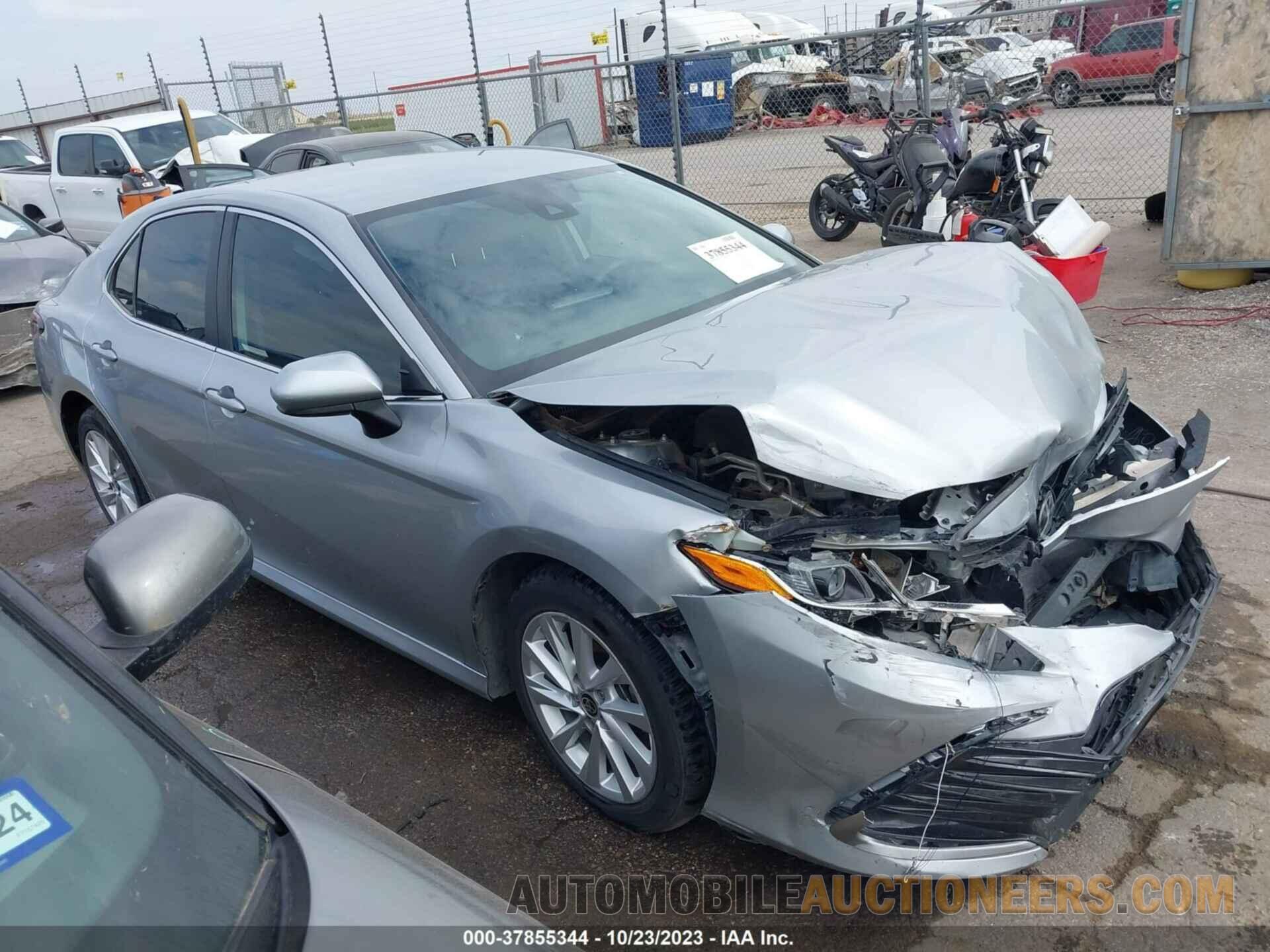 4T1C11AK9MU456167 TOYOTA CAMRY 2021