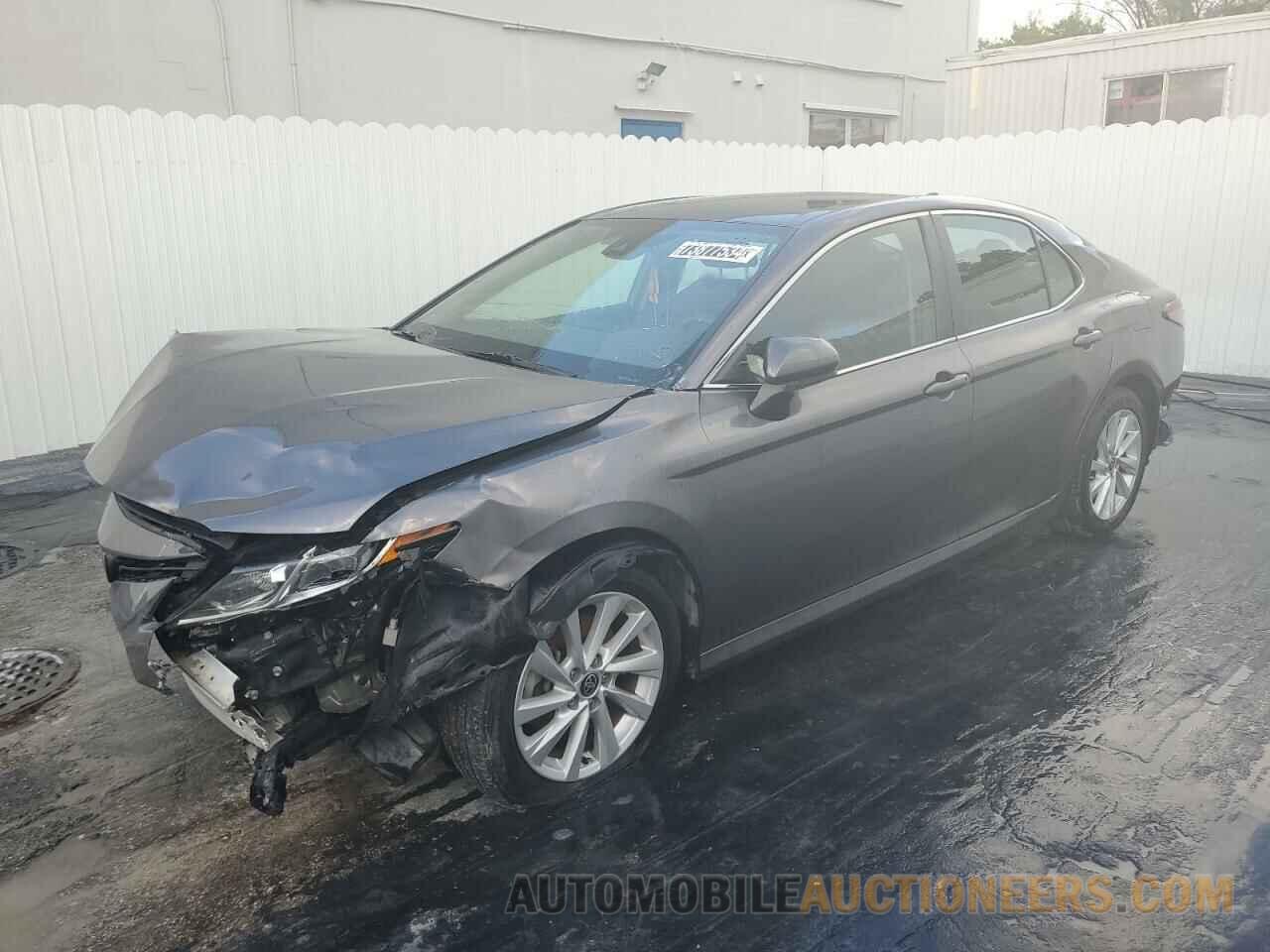 4T1C11AK9MU459876 TOYOTA CAMRY 2021