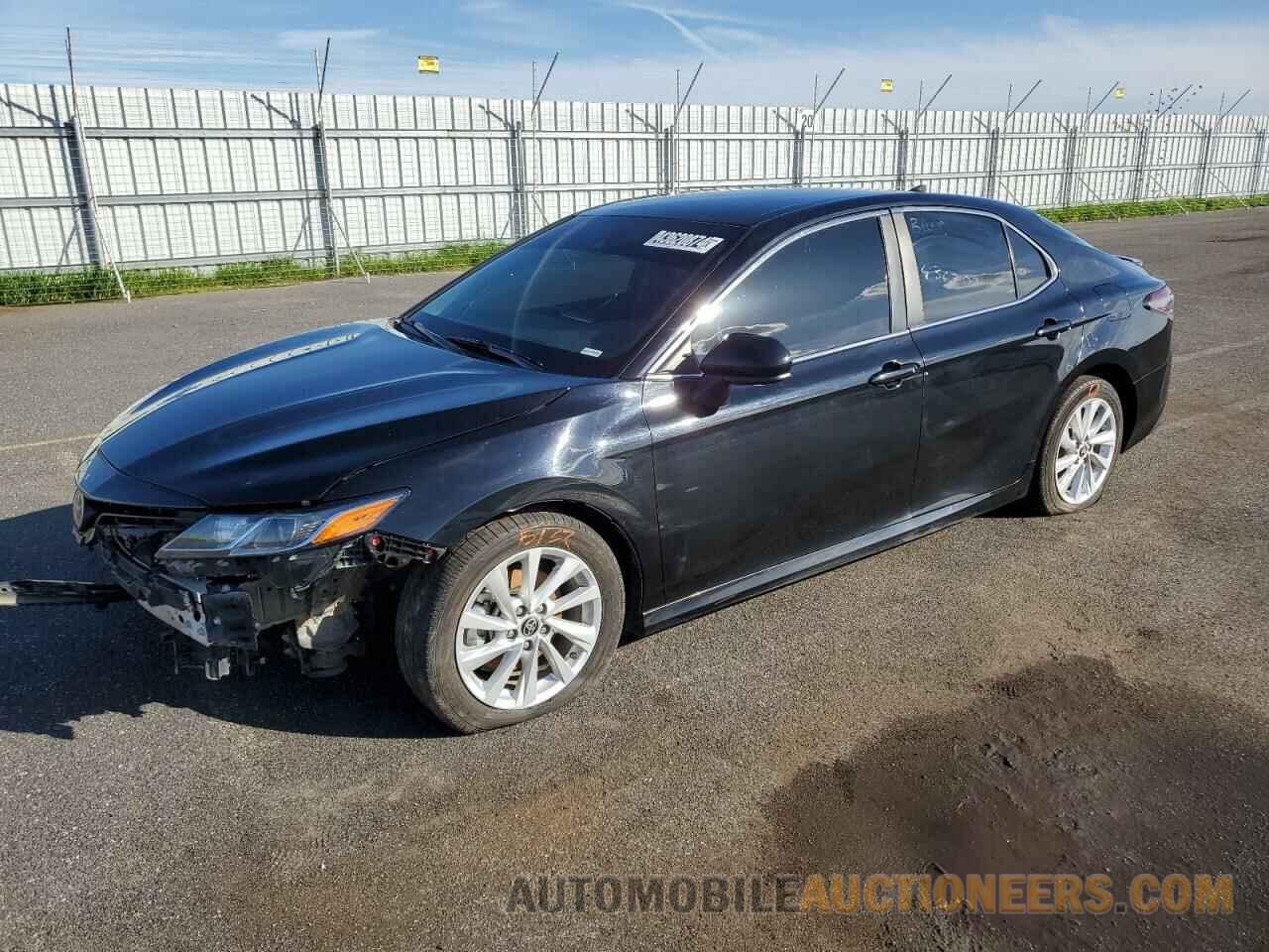 4T1C11AK9MU461255 TOYOTA CAMRY 2021