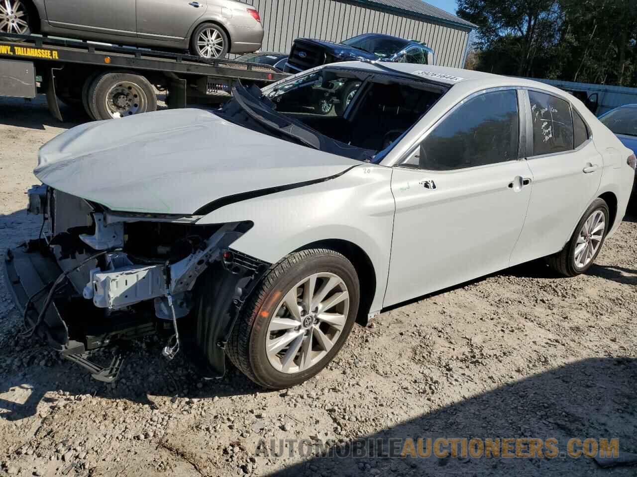 4T1C11AK9NU034675 TOYOTA CAMRY 2022