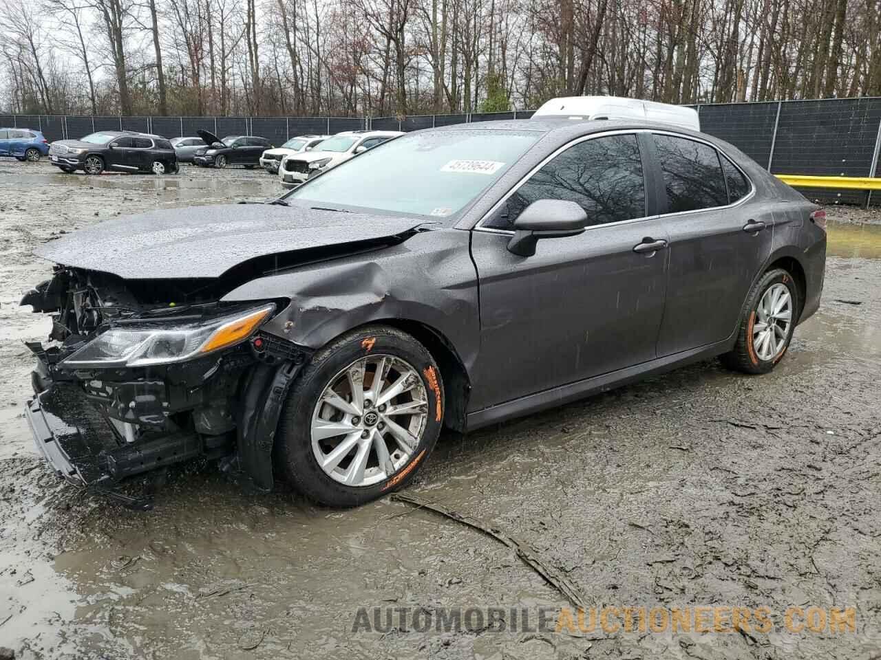 4T1C11AK9NU658069 TOYOTA CAMRY 2022