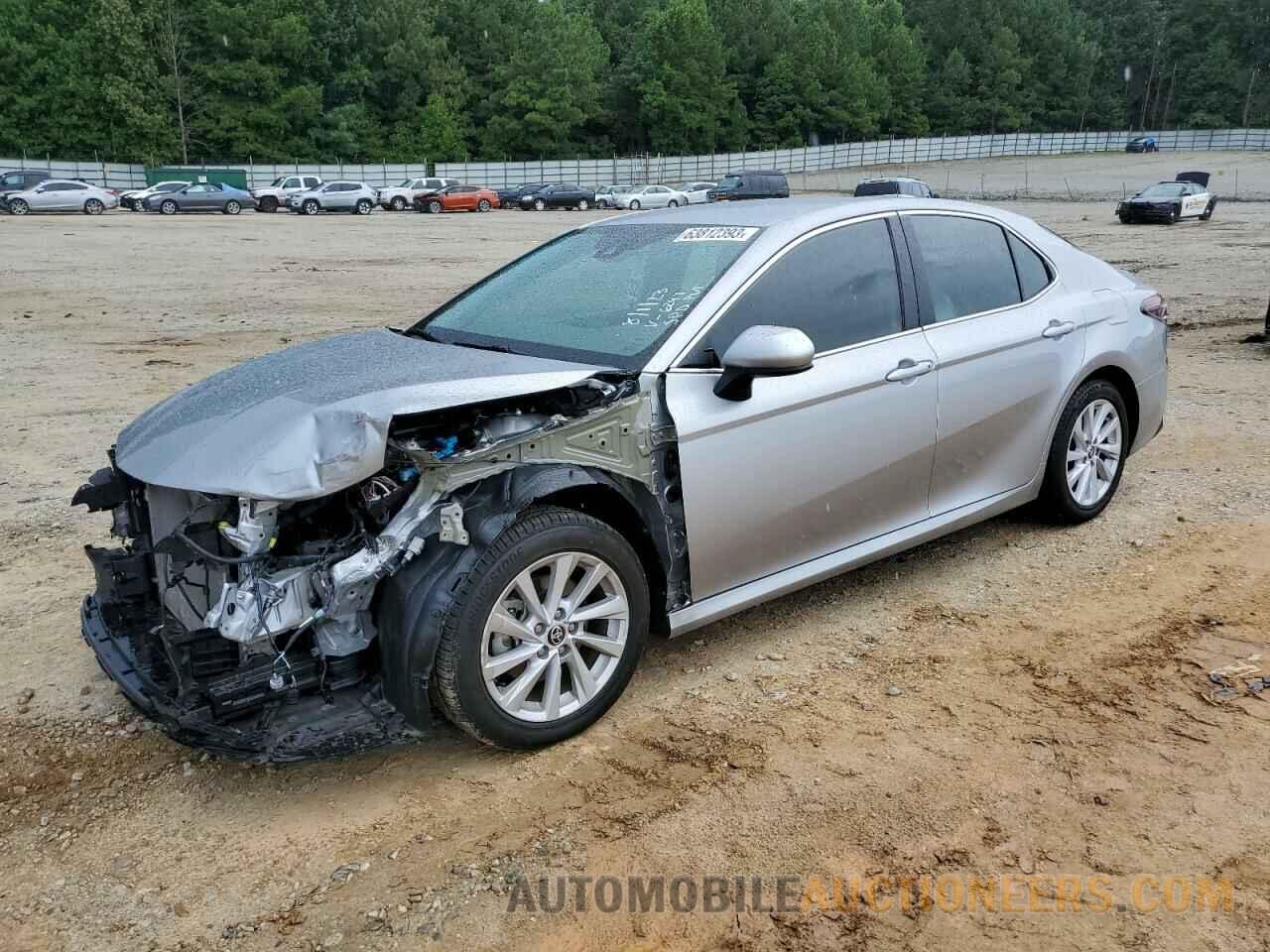 4T1C11AK9NU676247 TOYOTA CAMRY 2022