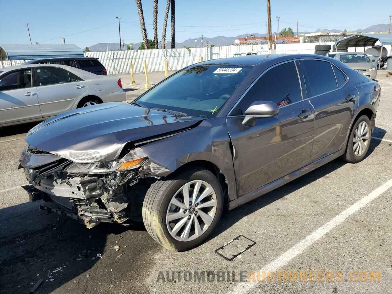 4T1C11AK9NU678192 TOYOTA CAMRY 2022