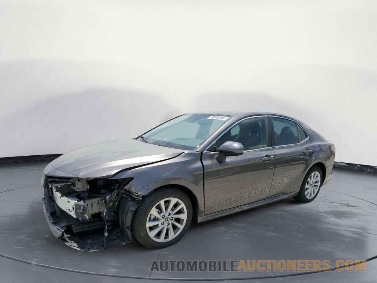 4T1C11AK9NU679682 TOYOTA CAMRY 2022