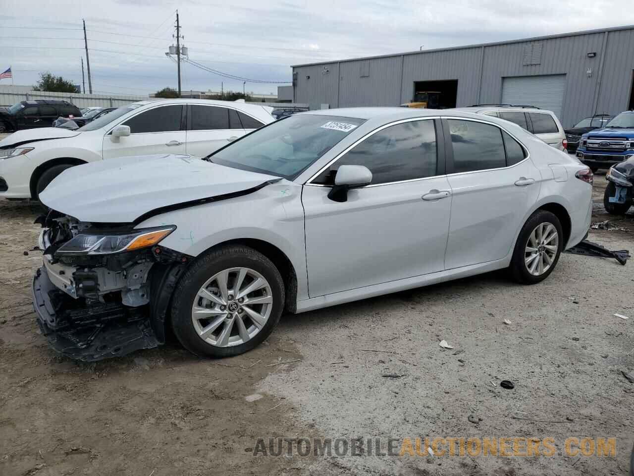 4T1C11AK9PU144659 TOYOTA CAMRY 2023